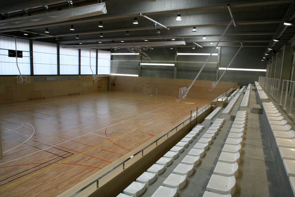 Pavelló Can Bassa - Interior